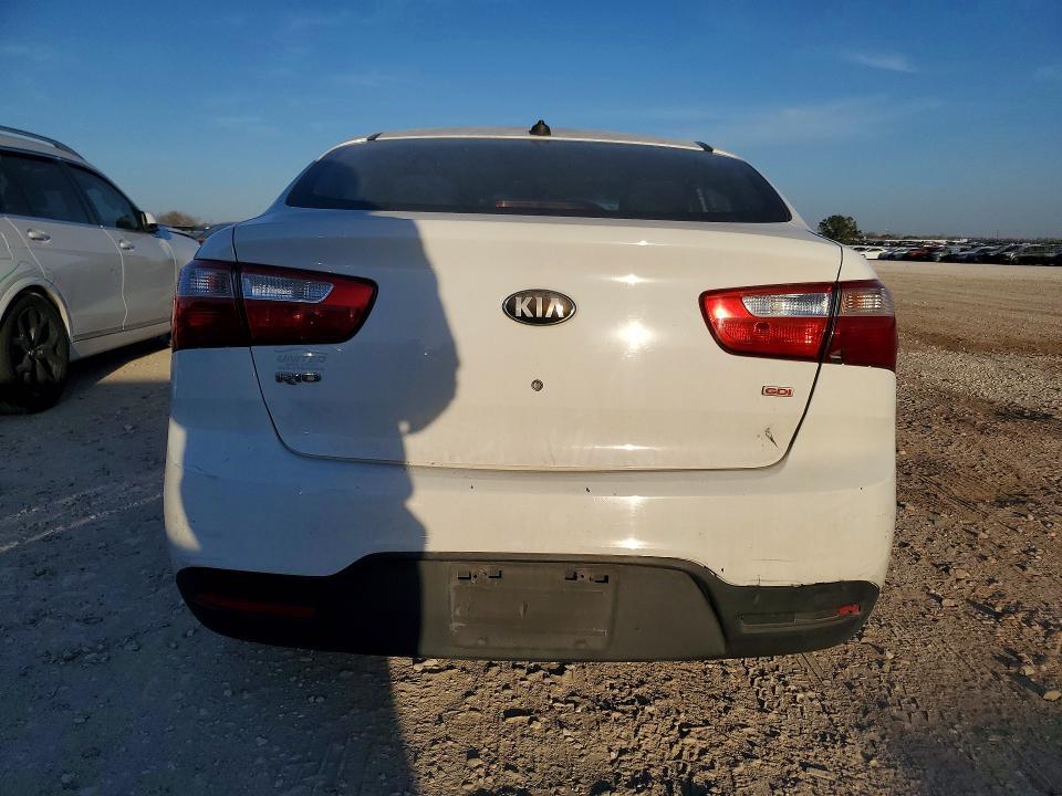 2013 KIA Rio lx