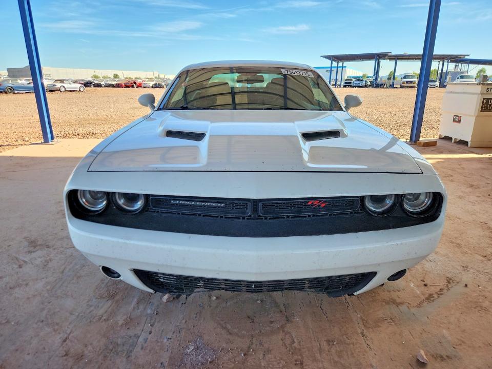 2015 Dodge Challenger r