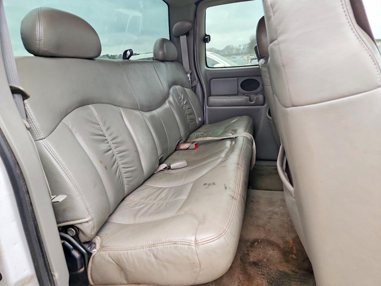 2002 Chevrolet Silverado C1500