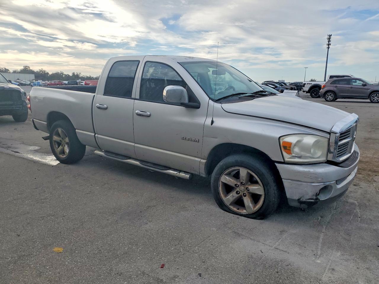 2008 Dodge Ram 1500 st