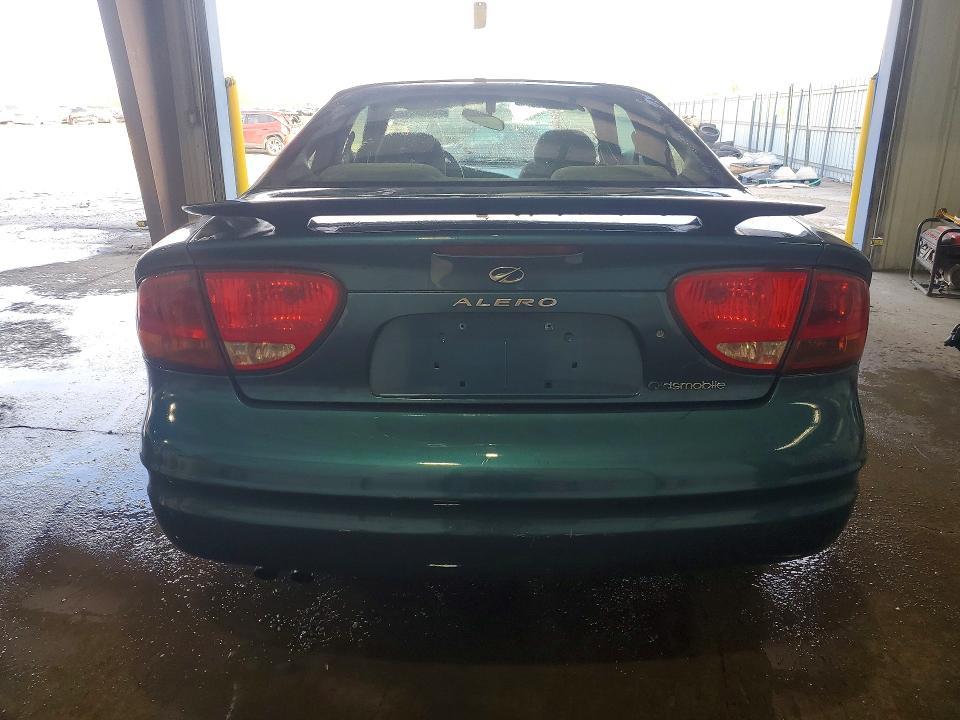 2002 Oldsmobile Alero gl