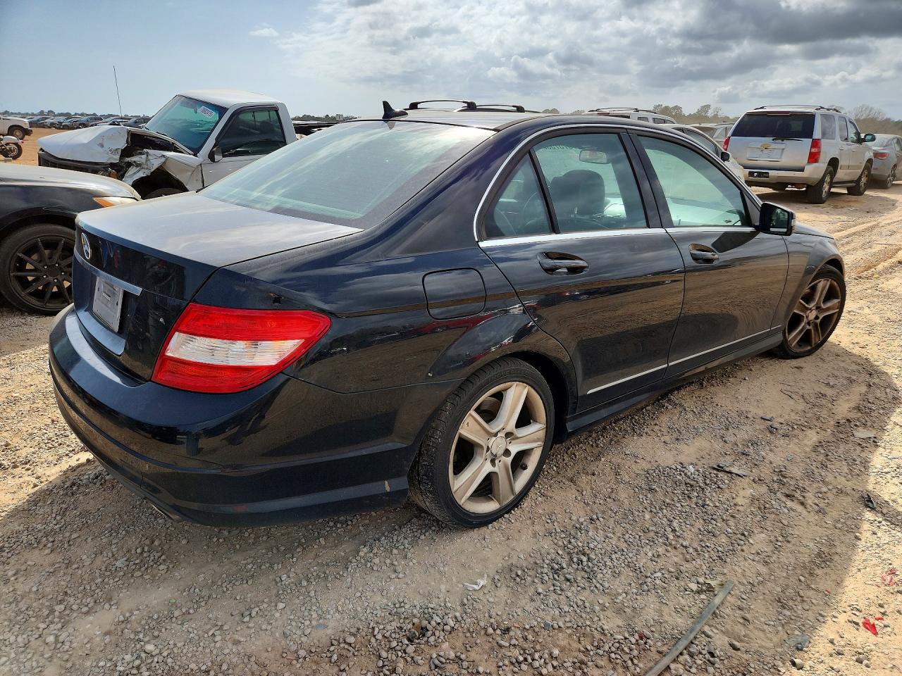 2011 Mercedes-Benz C300