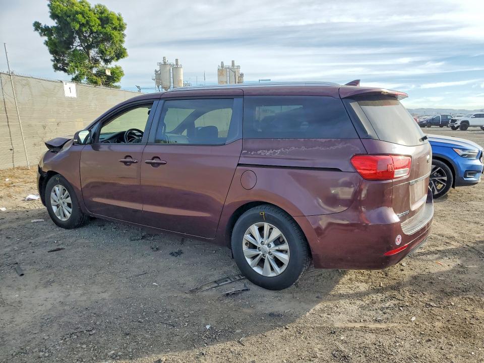 2017 KIA Sedona lx