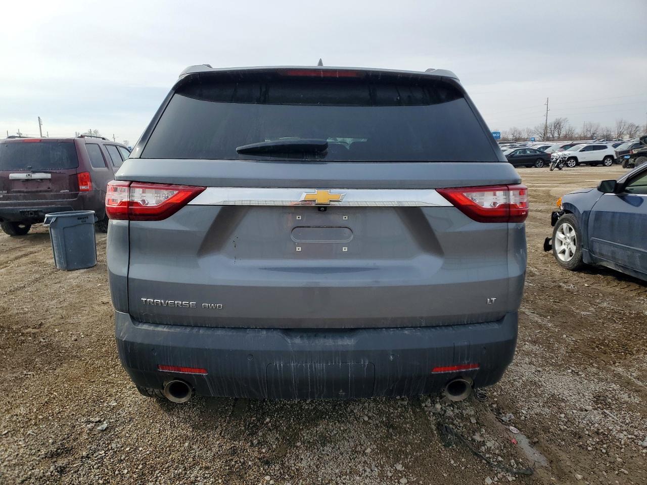 2021 Chevrolet Traverse lt