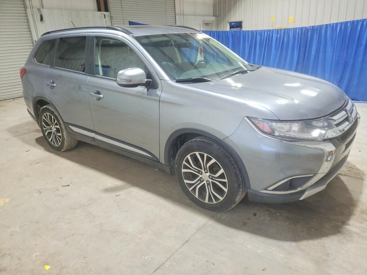 2016 Mitsubishi Outlander se