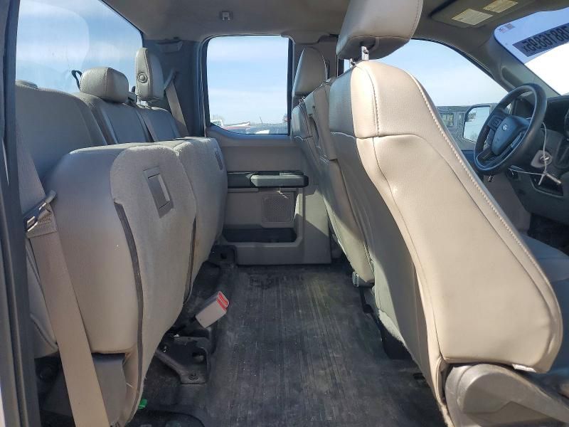 2015 Ford F150 Super cab