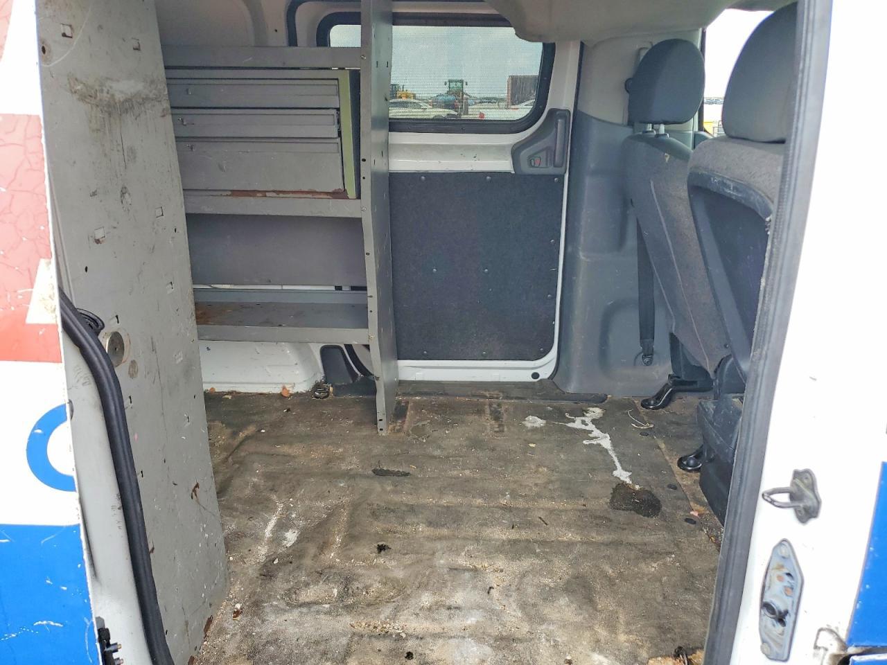 2015 Nissan NV200 SV