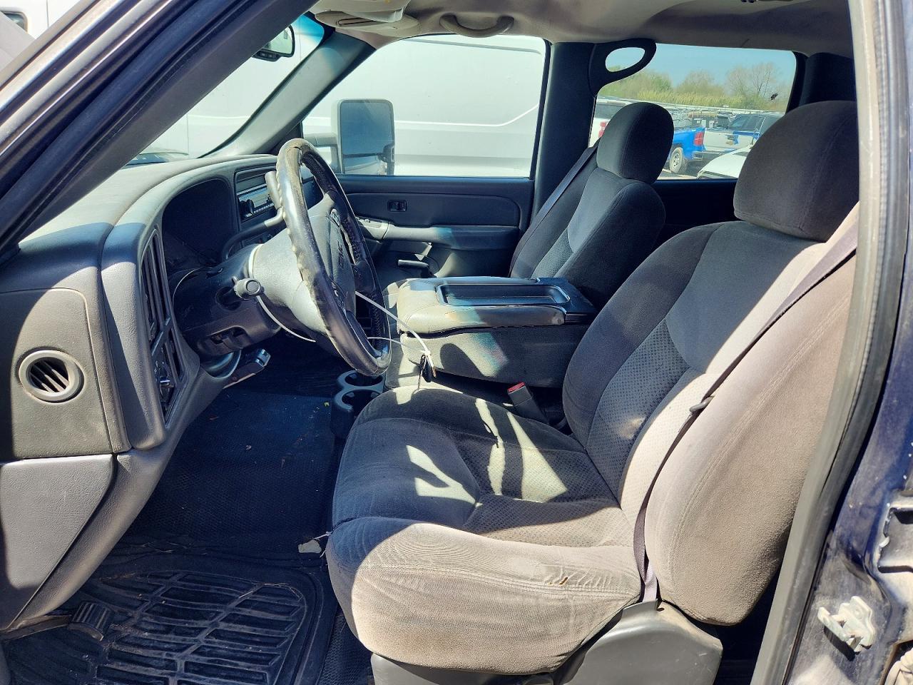 2005 Chevrolet Silverado C2500 Heavy Duty