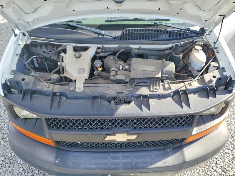 2011 Chevrolet Express 2500 Delivery van