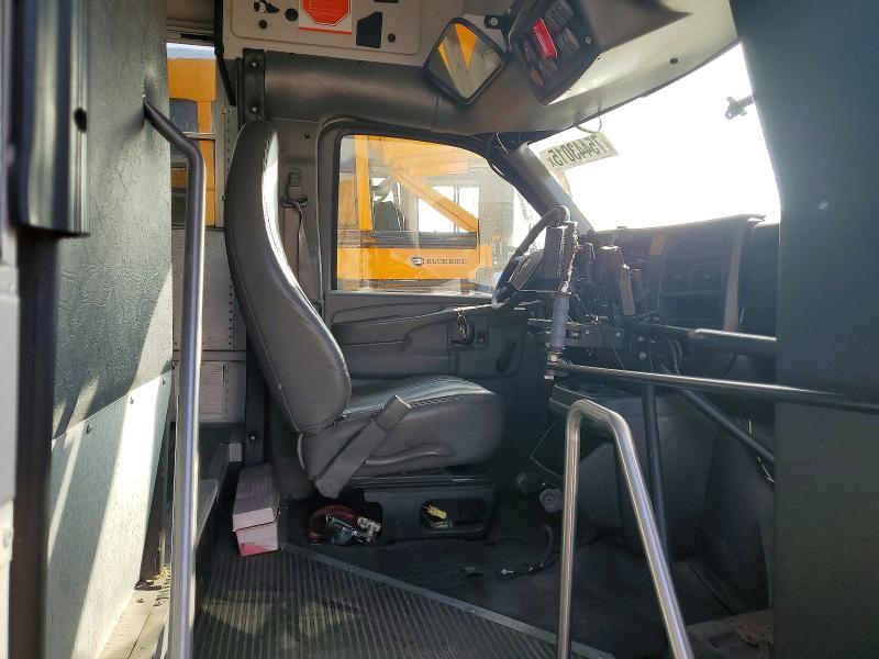 2010 Chevrolet 2010 Thomas Minotour G3500-school bus