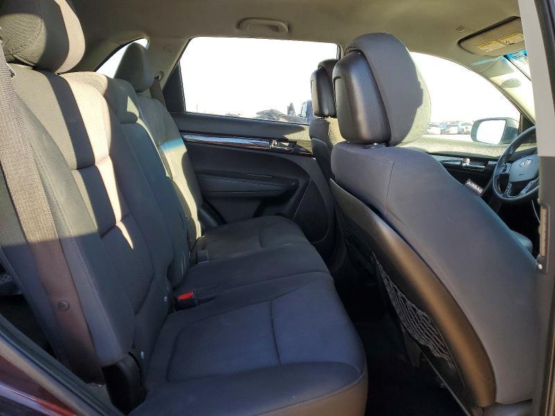 2011 KIA Sorento lx