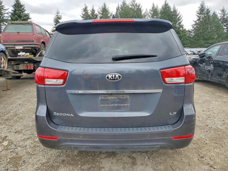 2017 KIA Sedona lx