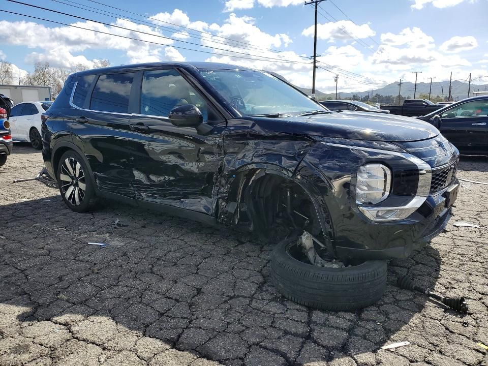 2025 Mitsubishi Outlander se