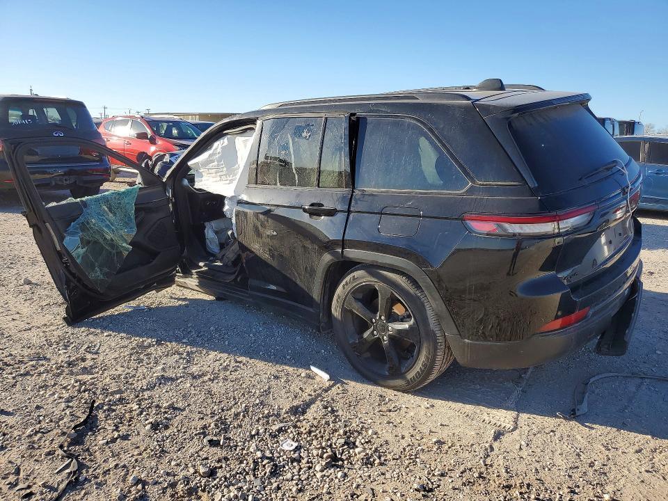 2023 Jeep Grand Cherokee Laredo