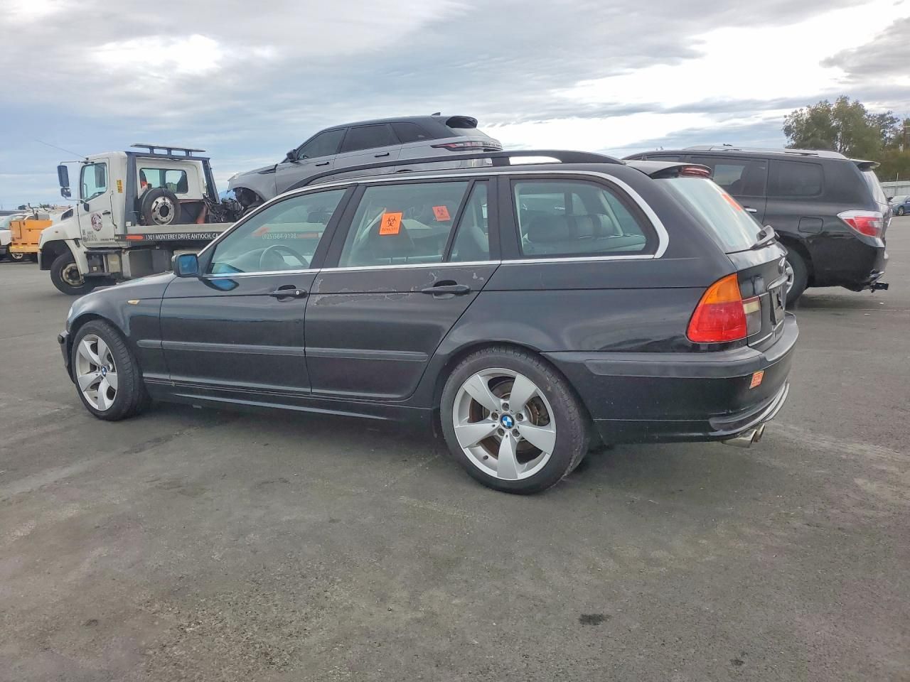 2003 BMW 325 it