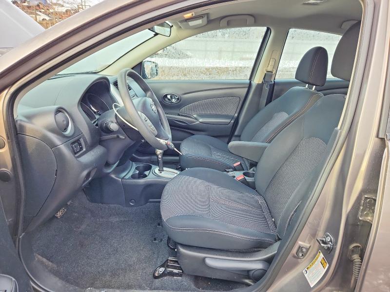 2015 Nissan Versa s