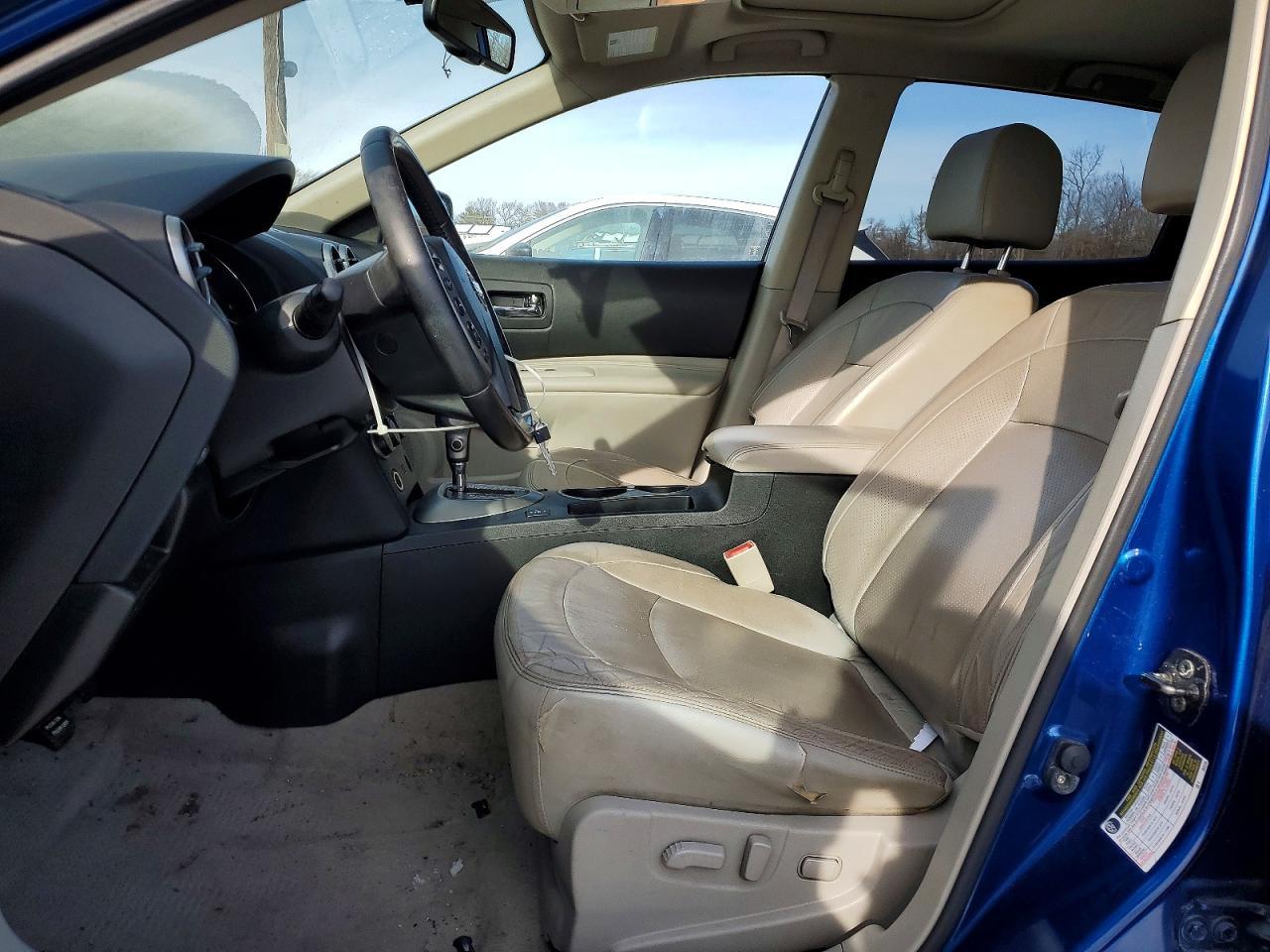 2011 Nissan Rogue s