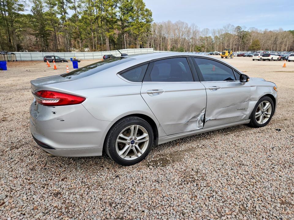 2018 Ford Fusion se Hybrid