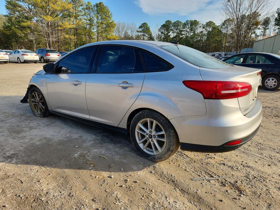 2016 Ford Focus se