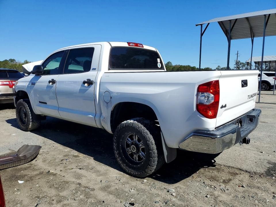 2015 Toyota Tundra Crewmax SR5