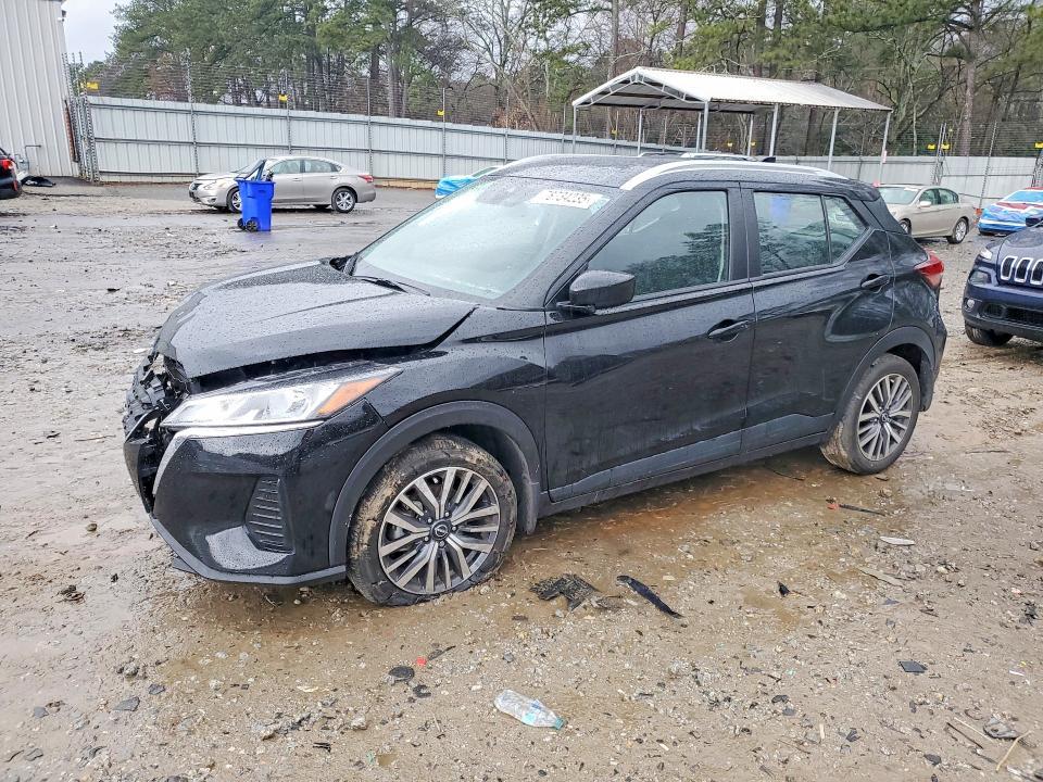 2024 Nissan Kicks sv