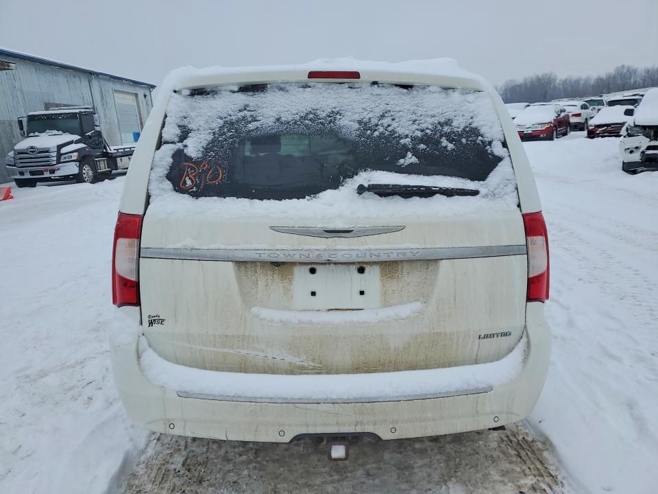 2015 Chrysler Town & Country Limited Platinum