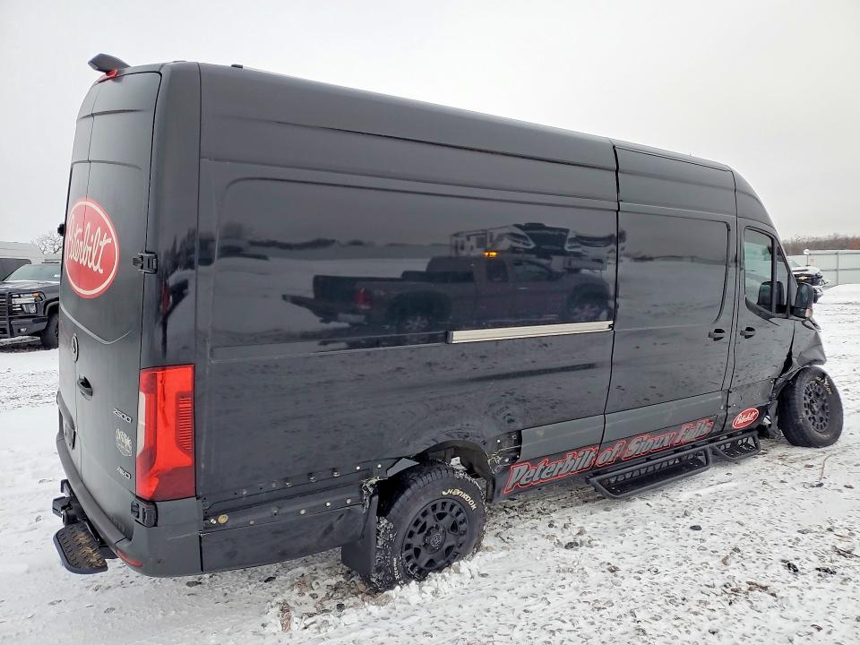 2024 Mercedes-Benz Sprinter 2500