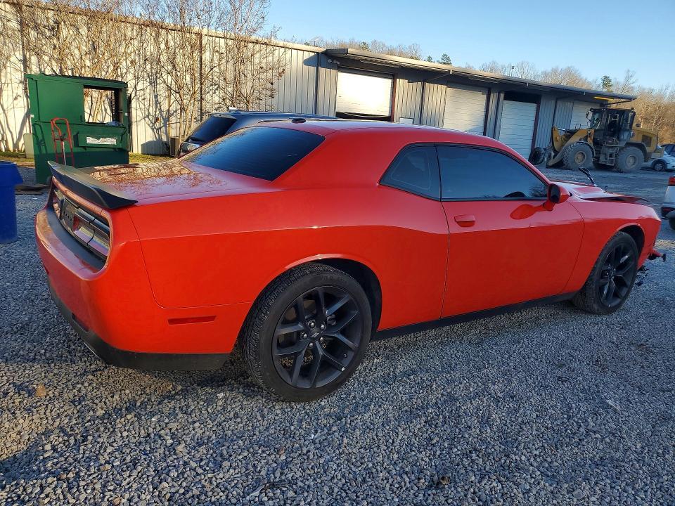 2022 Dodge Challenger sxt