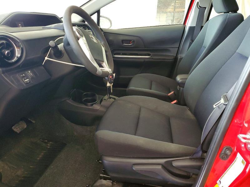 2016 Toyota Prius c two