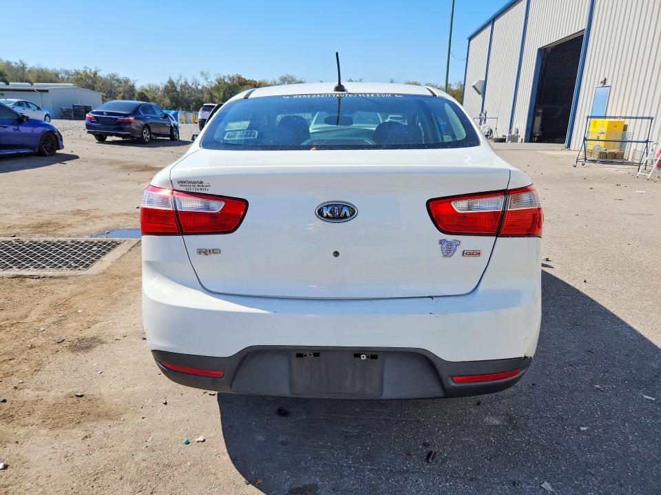 2013 KIA Rio lx