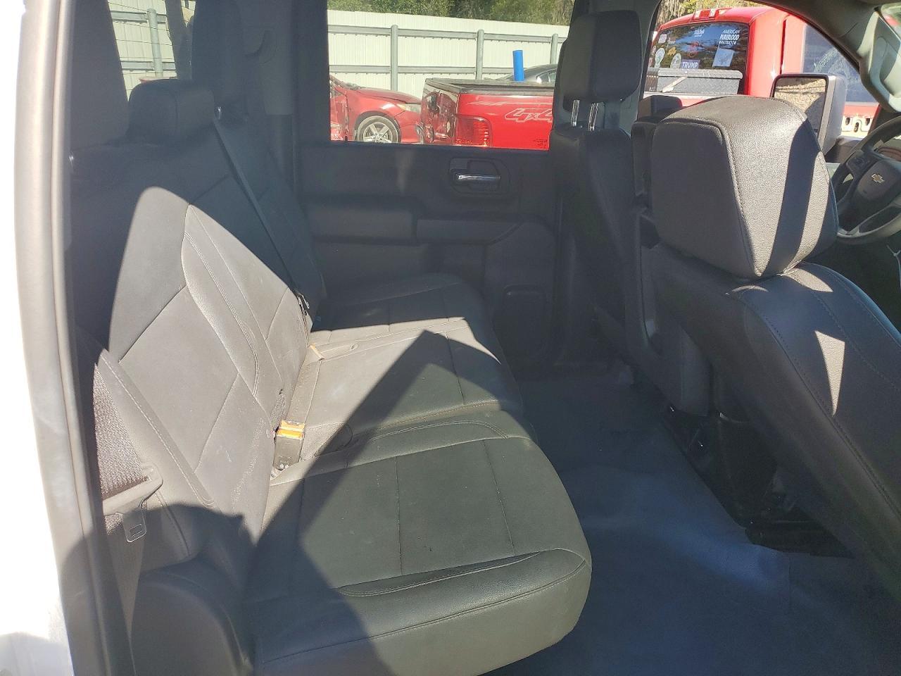 2024 Chevrolet Silverado C2500 HD * Prior Fleet *