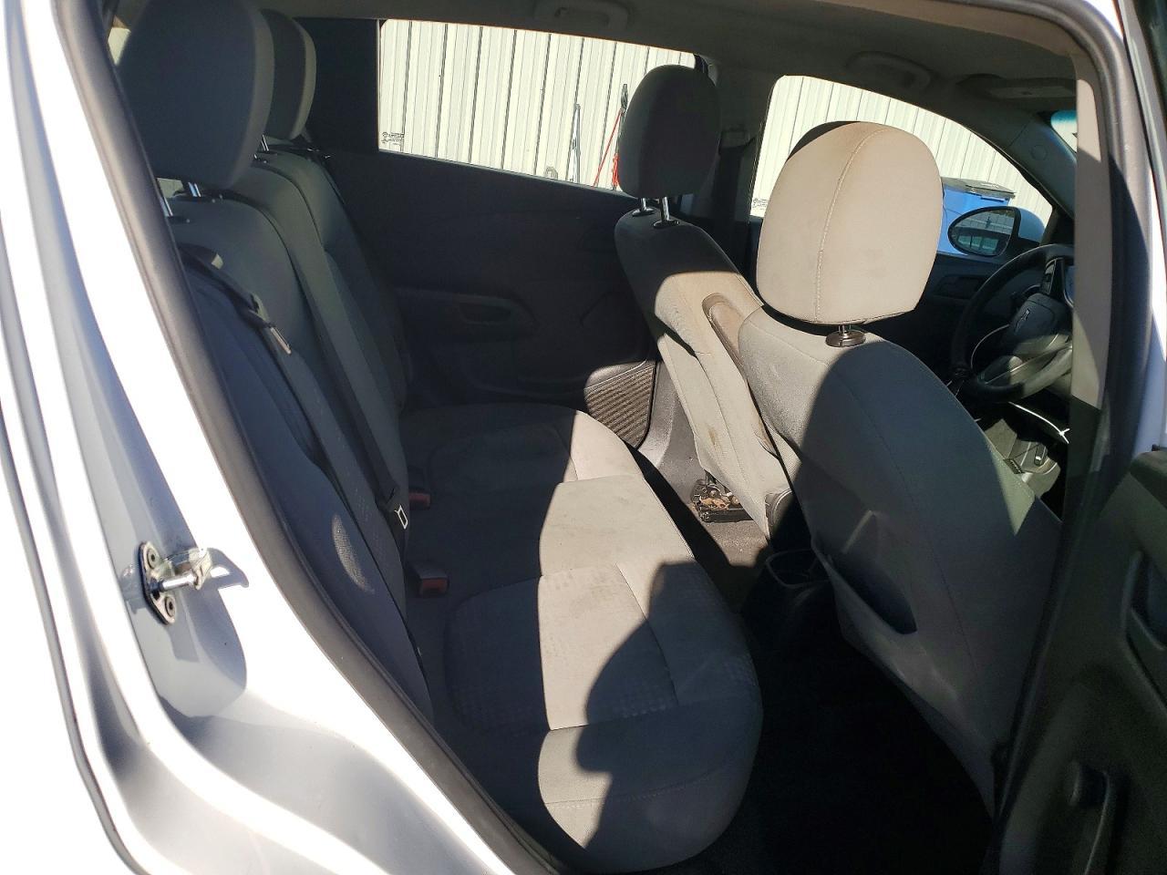 2016 Chevrolet Sonic ls