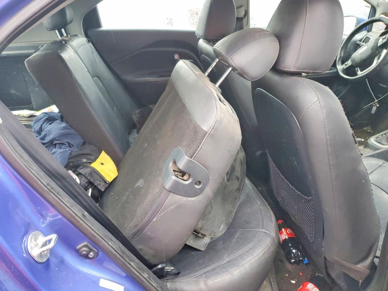 2013 KIA Rio ex