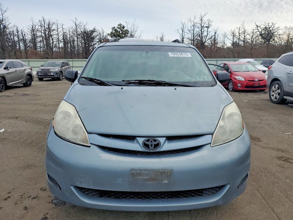 2006 Toyota Sienna ce