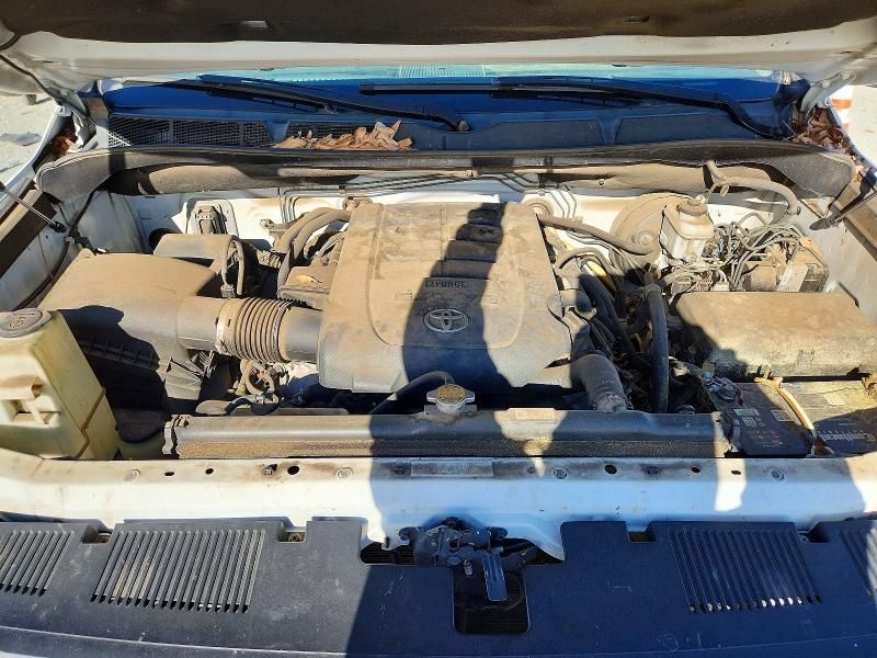 2014 Toyota Tundra Crewmax Limited