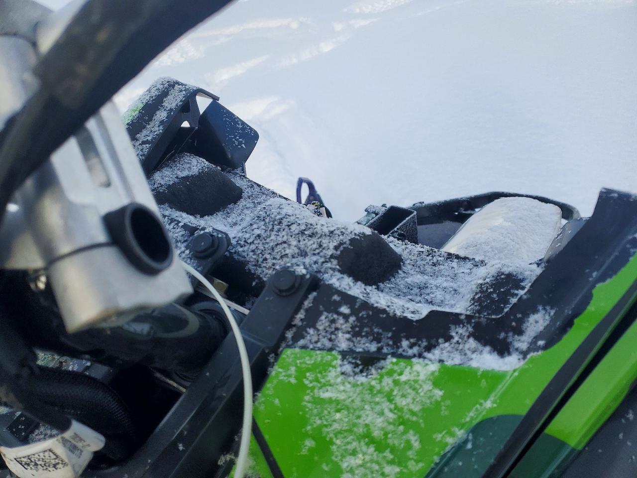 2022 Polaris Indy VR1