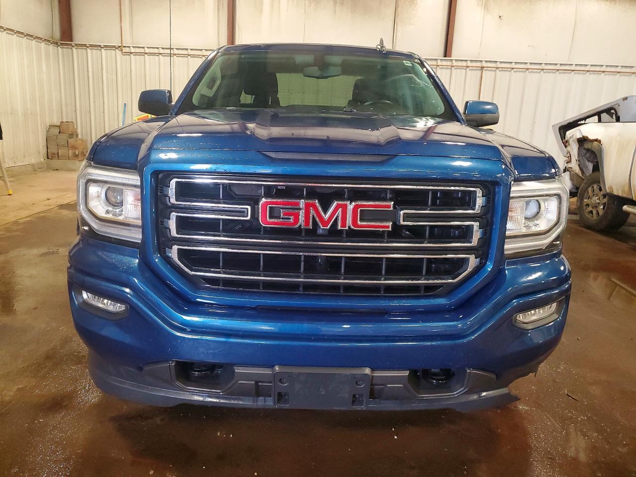 2018 GMC Sierra K1500 SLE