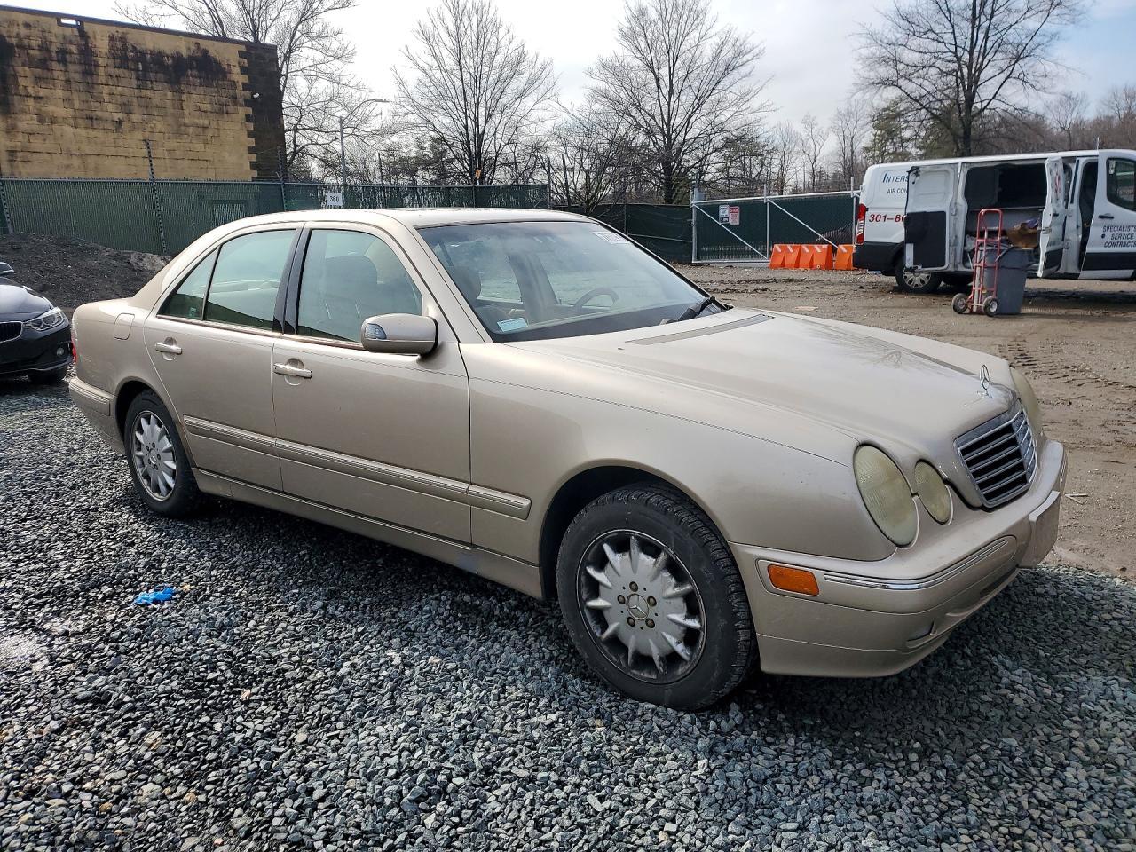 2001 Mercedes-Benz E 320 4matic