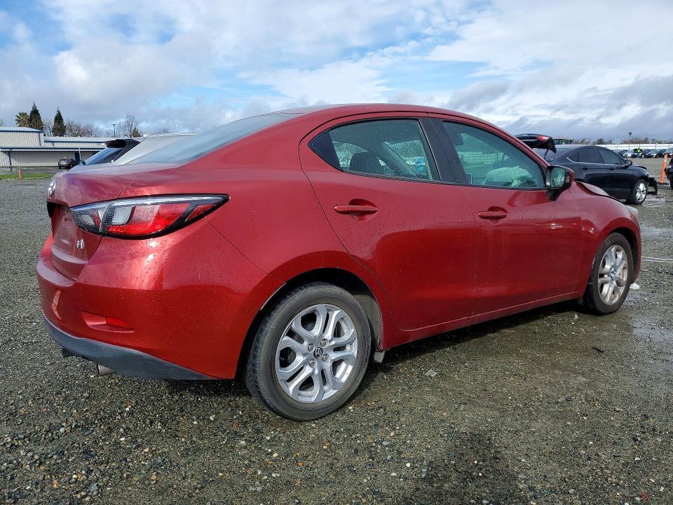 2017 Toyota Yaris ia