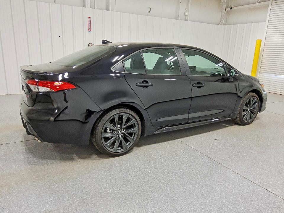 2025 Toyota Corolla se