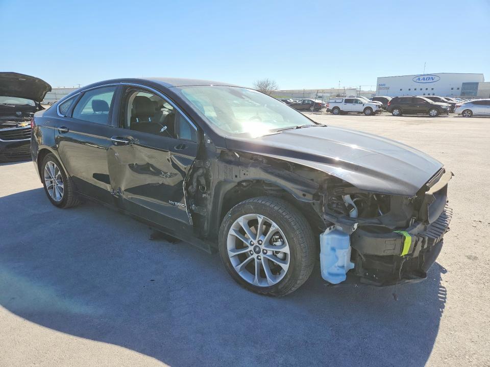 2019 Ford Fusion sel
