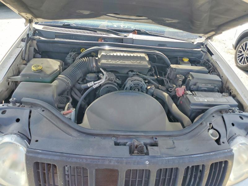 2005 Jeep Grand Cherokee Laredo