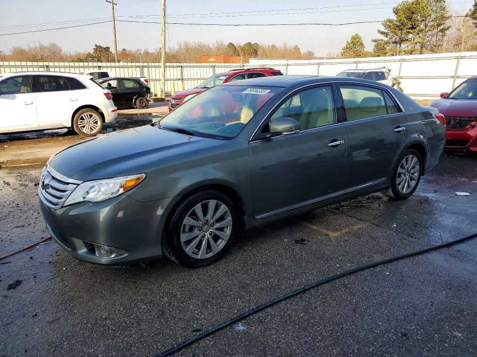 2011 Toyota Avalon Base