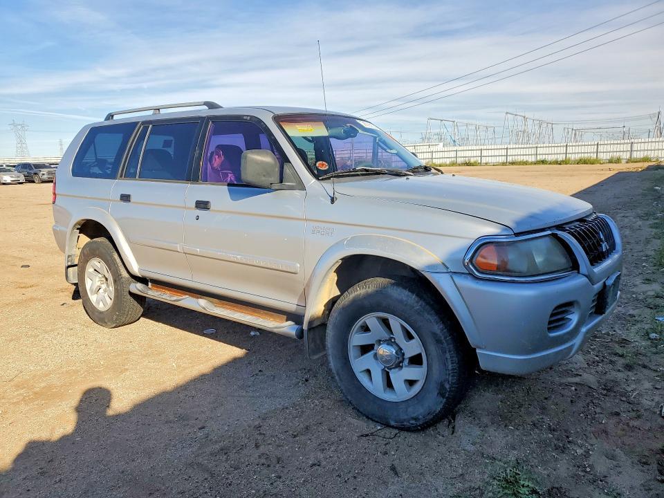 2002 Mitsubishi Montero Sport xls