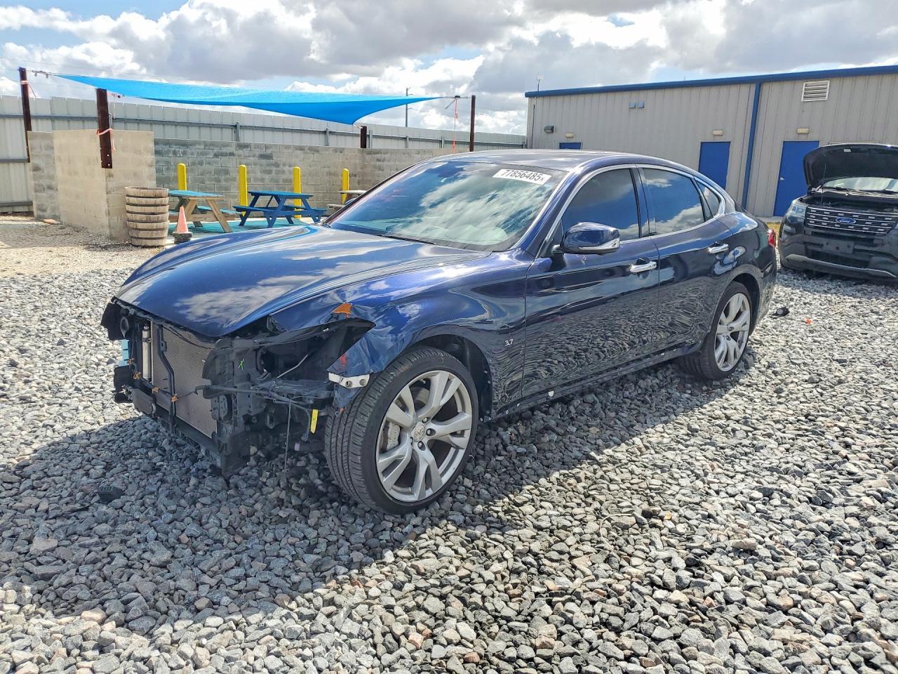 2018 Infiniti Q70 3.7 Luxe
