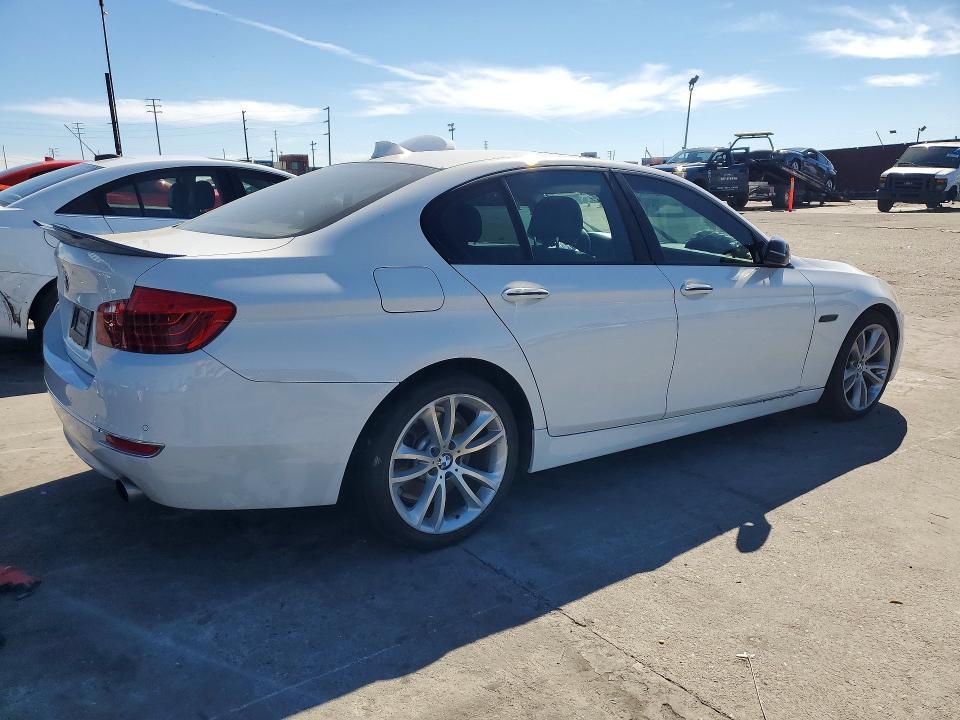 2016 BMW 535 i