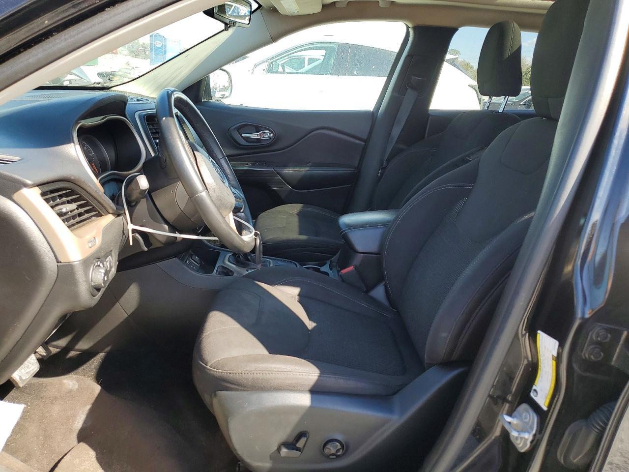2017 Jeep Cherokee Latitude