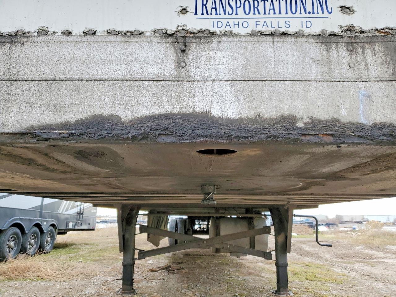 2012 Commander Trailer