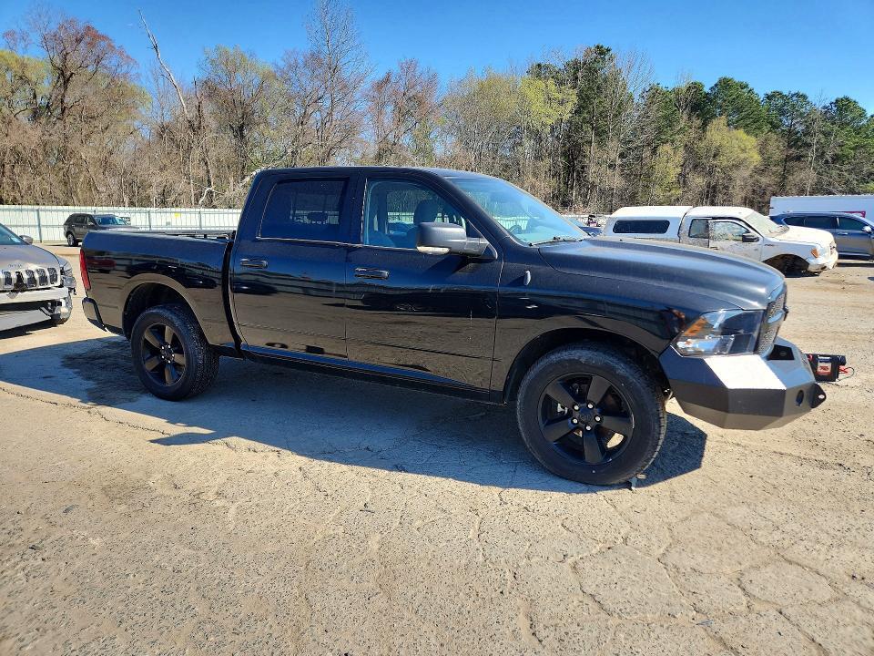 2018 Ram Trucks 1500 SLT