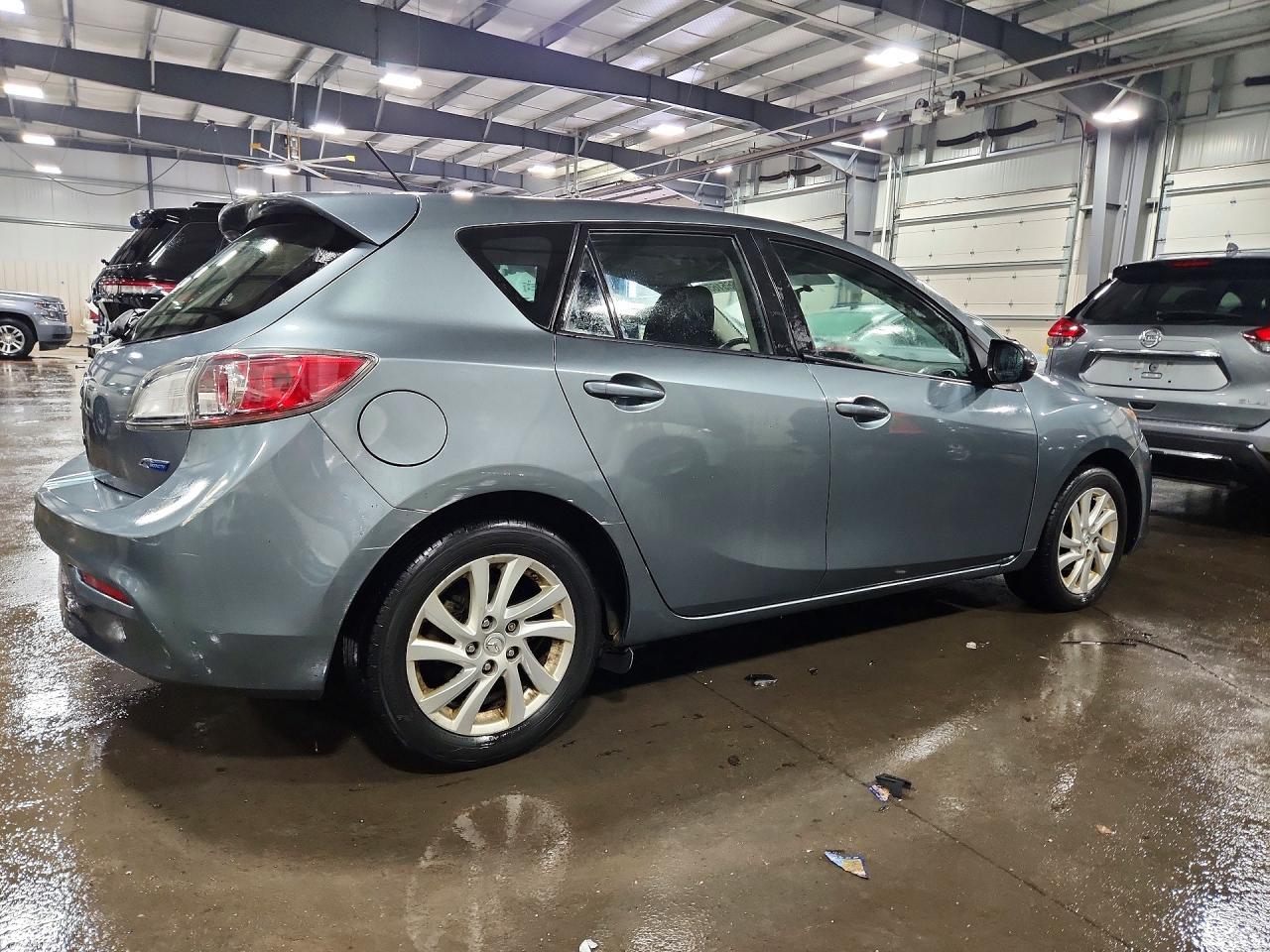 2012 Mazda 3 I